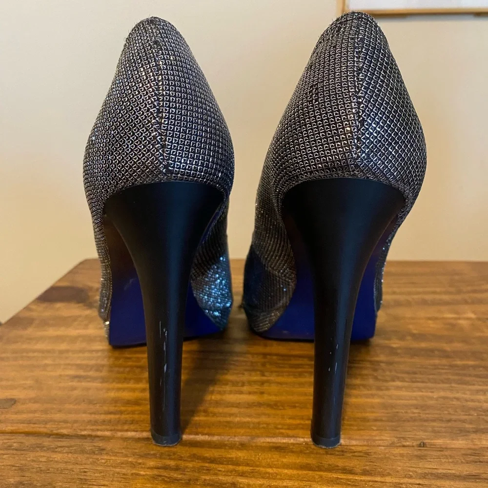 Stunning Rebecca Minkoff Heels - Picture 4 of 7